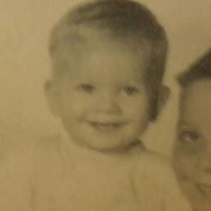 Meet your Posher, Stuart